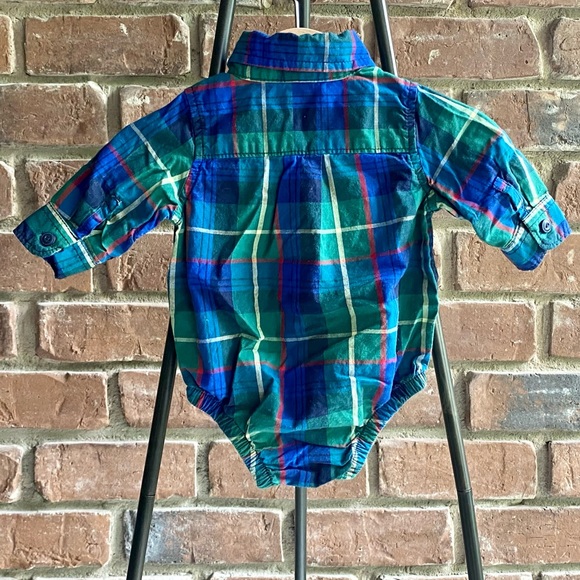 0-3M Like New! Gap Blue and Green Plaid Bodysuit - Picture 3 of 3